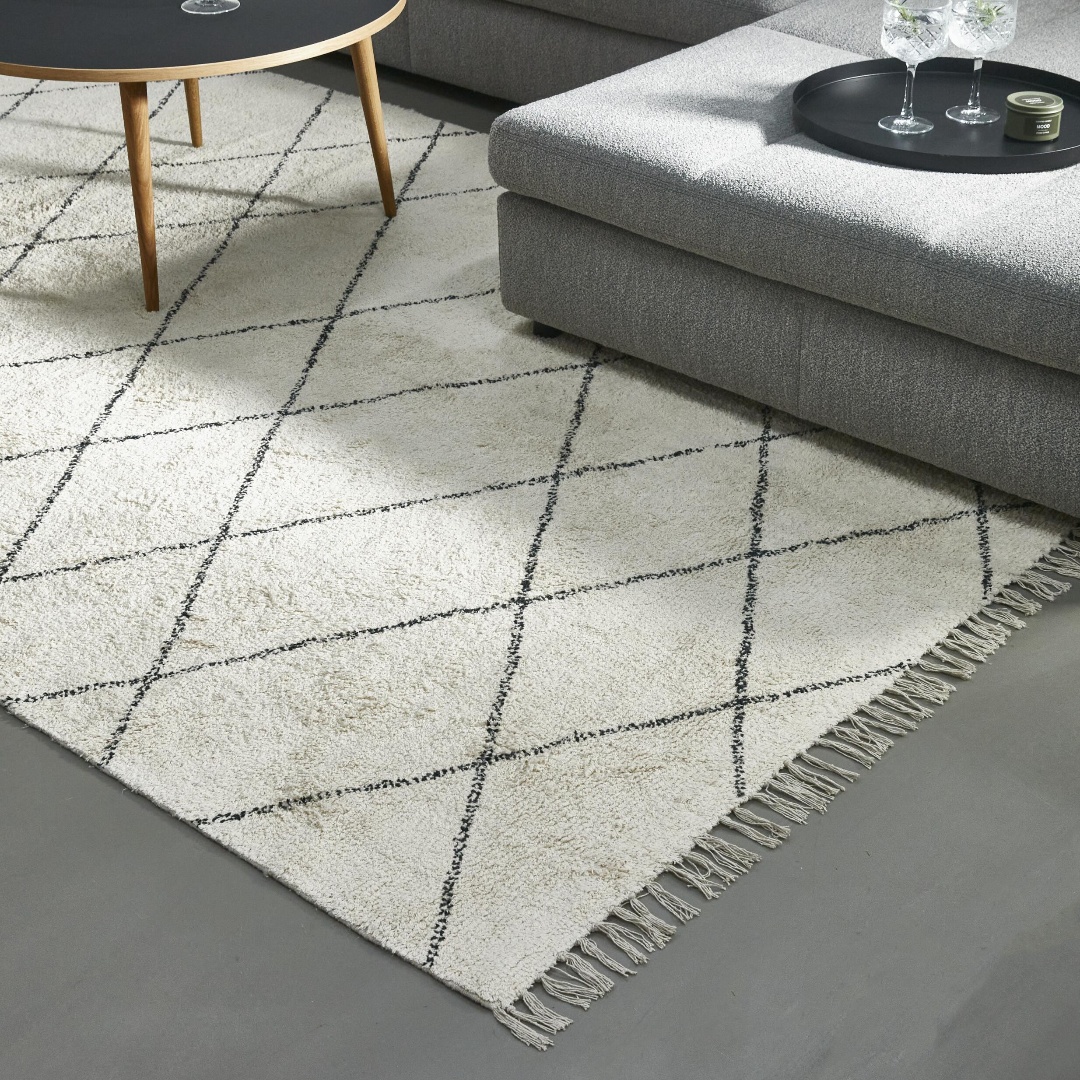 Dena tufted tæppe