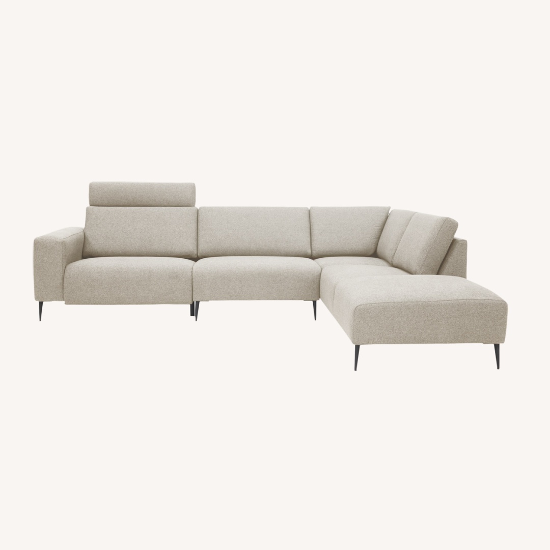 Remus sofa med pufafslutning